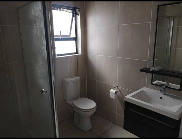 1 BEDROOM PROPERTY TO RENT IN OLIVEDALE